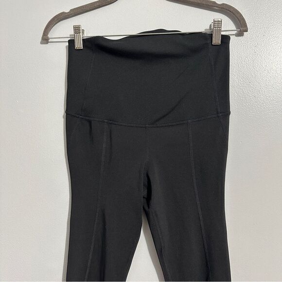 Gap fit, maternity, sculpt compression black leggings size XS ￼ - Picture 2 of 10